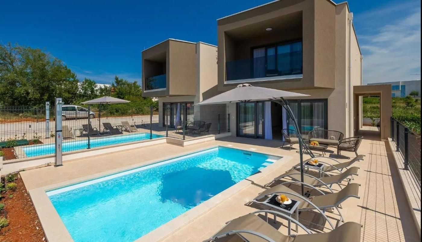 Villa Esmeralda II By Seeadria Agency Novigrad  Exterior photo